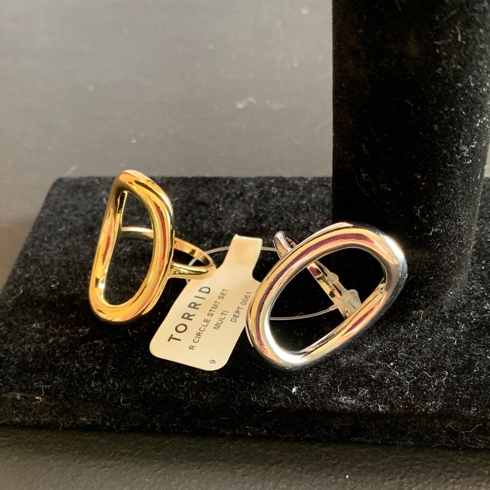 Torrid Dual-Tone Gold and Silver Rings, size 9